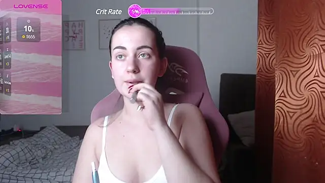 Snapshot of SweetieKendl chatting on February 20, 10:15 pm SweetieKendl online show from February 20, 10:15 pm