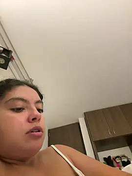 Snapshot of Nathcurly_ chatting on July 23, 1:58 am Nathcurly online show from July 23, 1:58 am