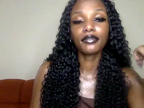 Snapshot of mavelous_mia chatting on June 28, 7:25 am mavelous mia online show from June 28, 7:25 am