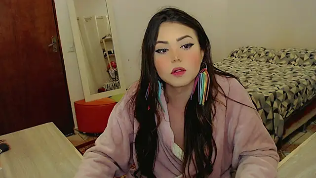 Sophie Fantasys online show from July 30, 4:11 am