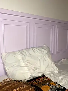 hot daily online show from December 4, 9:34 pm