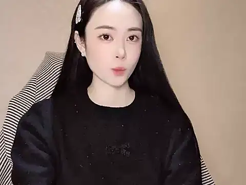 Snapshot of MM_007700 chatting on December 9, 12:45 am MM 007700 online show from December 9, 12:45 am