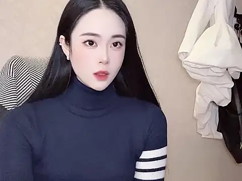 Snapshot of MM_007700 chatting on October 27, 5:33 am MM 007700 online show from October 27, 5:33 am