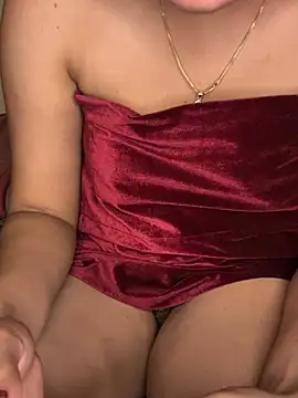 Sexy-Varsha online show from January 14, 5:40 pm