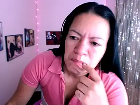 Cristal w online show from January 17, 1:24 pm