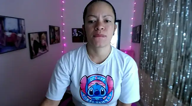 Cristal w online show from February 16, 2:54 pm