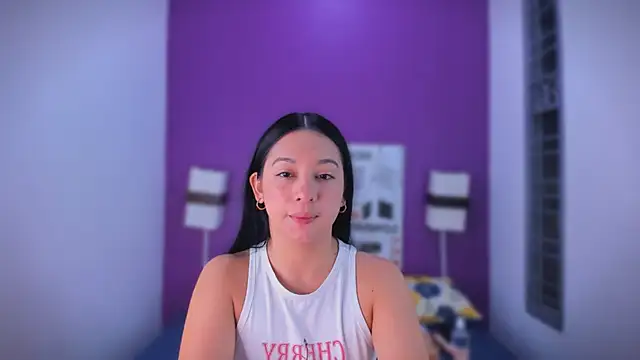 Lila Pinky online show from November 10, 12:48 pm