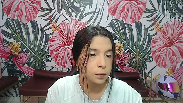 Small naughty  online show from May 4, 1:07 pm