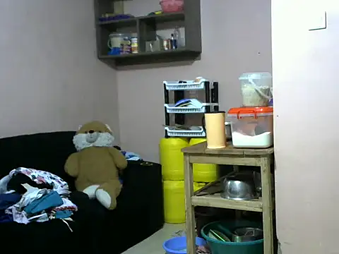 slender-qwene online show from October 30, 11:00 am