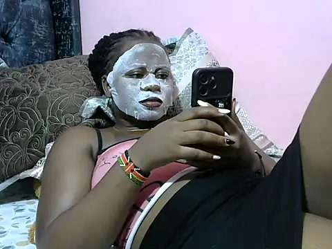 slender-qwene online show from February 16, 8:27 pm