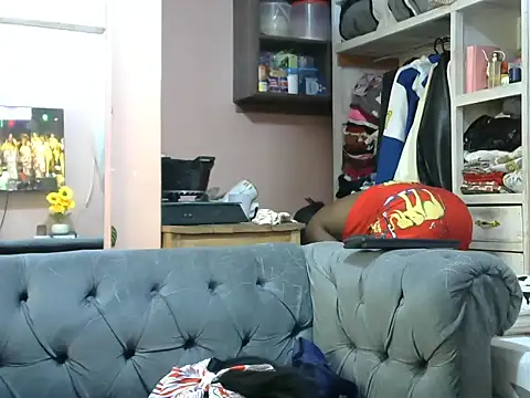 slender-qwene online show from June 21, 6:27 am