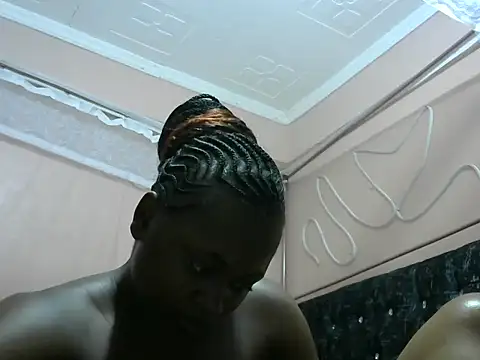 slender-qwene online show from July 1, 9:11 am