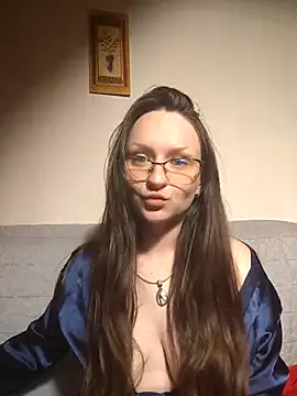 NaughtYHomemadE online show from May 25, 7:42 pm
