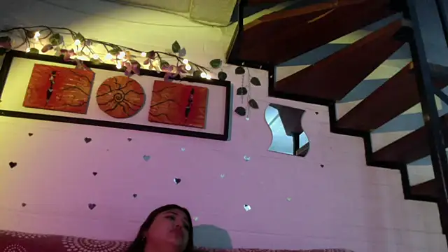 Snapshot of dreamgirl_sweet chatting on March 4, 3:23 am dreamgirl sweet online show from March 4, 3:23 am