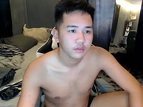 xgregor07 online show from October 28, 3:43 am