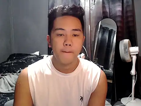 Snapshot of xgregor07 chatting on May 25, 9:26 am xgregor07 online show from May 25, 9:26 am