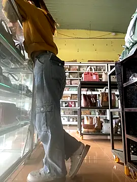 Rosa 998 online show from December 4, 1:04 am