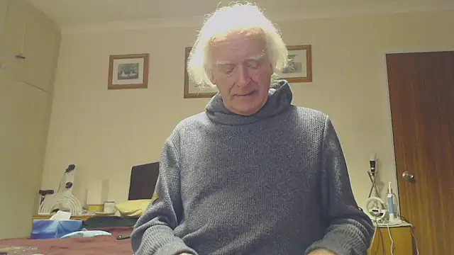 WaverlyKernow online show from January 23, 4:04 pm