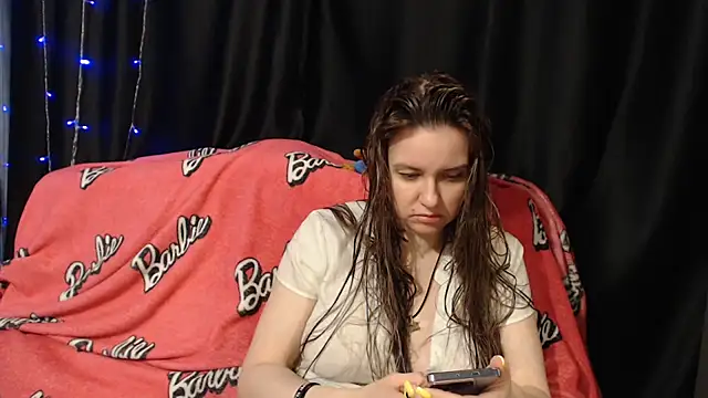 Snapshot of Milana69 chatting on June 9, 3:45 pm Milana69 online show from June 9, 3:45 pm