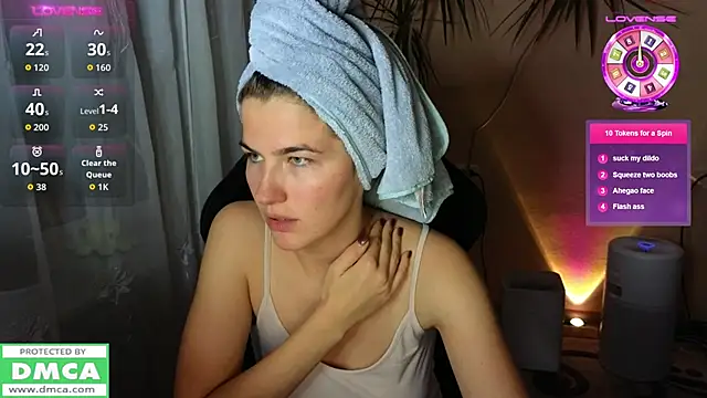 Snapshot of mag1c_eyes1 chatting on October 14, 7:14 pm mag1c eyes1 online show from October 14, 7:14 pm