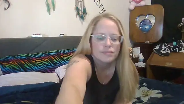 Toybox13 Pika online show from October 22, 3:45 pm