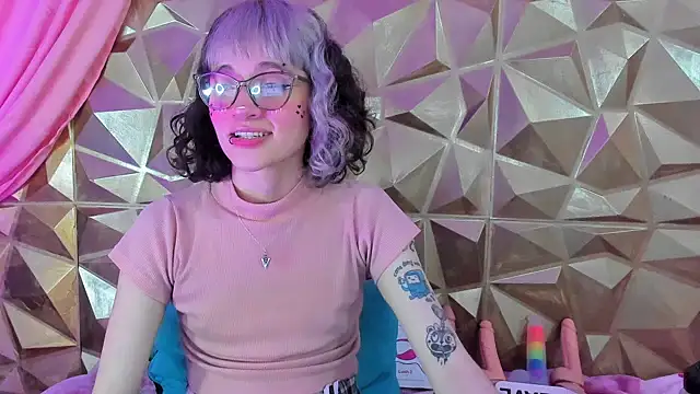 neeko princes online show from February 14, 3:26 pm