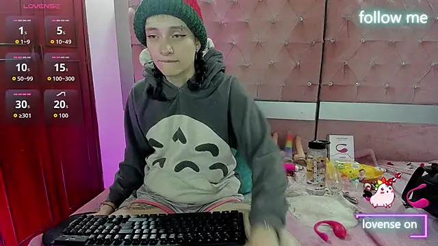 neeko princes online show from December 2, 11:59 am