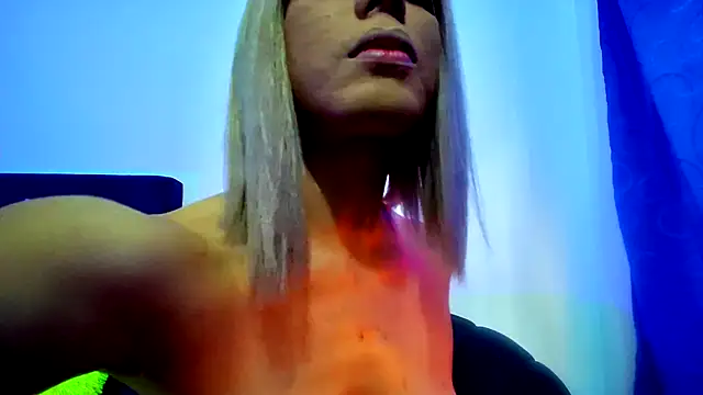 Snapshot of Aliice_Doll chatting on September 27, 6:02 pm Aliice Doll online show from September 27, 6:02 pm