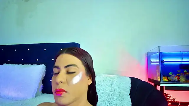 Snapshot of Aliice_Doll chatting on August 2, 10:19 pm Aliice Doll online show from August 2, 10:19 pm