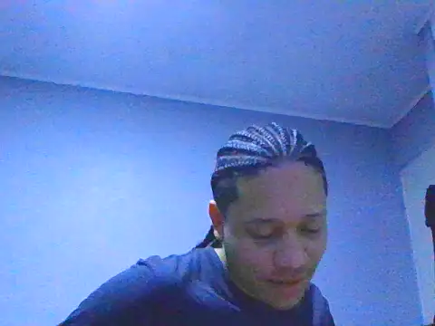 Snapshot of Angel1one chatting on August 10, 2:04 am Angel1one online show from August 10, 2:04 am
