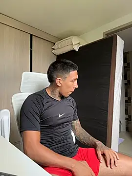 sendfer online show from February 12, 7:20 pm