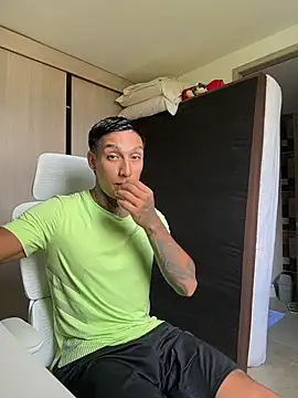 sendfer online show from June 10, 7:24 pm