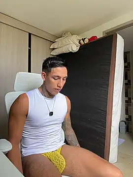 sendfer online show from July 13, 7:05 pm