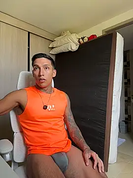 sendfer online show from July 14, 6:57 pm