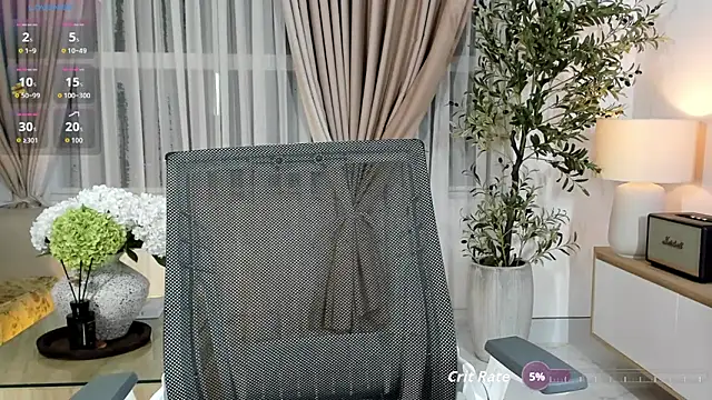 Snapshot of _Joliie_ chatting on June 10, 8:41 pm Joliie online show from June 10, 8:41 pm
