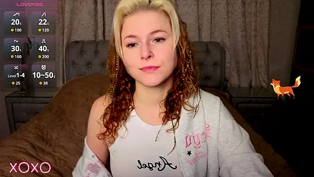 rocky foxy online show from March 10, 11:10 pm