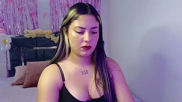 Lia 14  online show from September 13, 6:18 pm