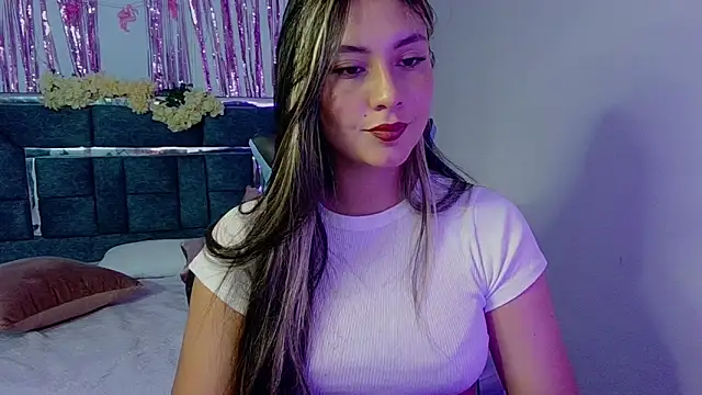 Lia 14  online show from September 25, 10:24 pm