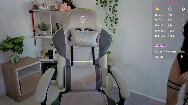 Snapshot of rosse_98_ chatting on September 10, 1:00 pm rosse 98 online show from September 10, 1:00 pm