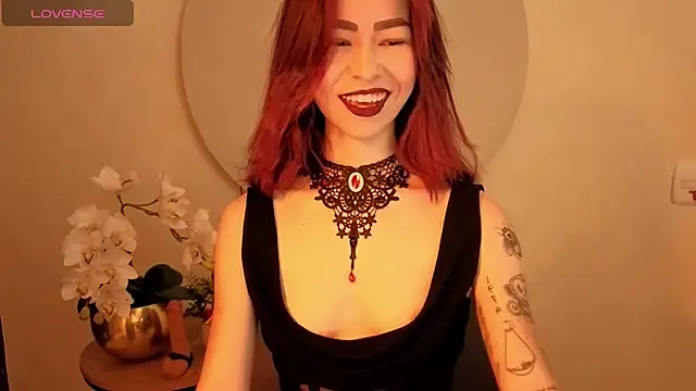 Snapshot of rosse_98_ chatting on December 5, 1:31 pm rosse 98 online show from December 5, 1:31 pm