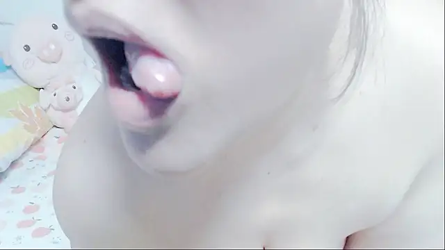 zhenzhen521 online show from January 24, 6:56 pm