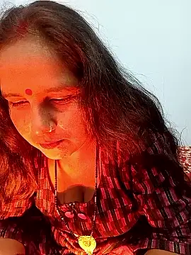 reemacouple007 online show from December 17, 5:24 am