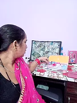 reemacouple007 online show from July 26, 9:16 am