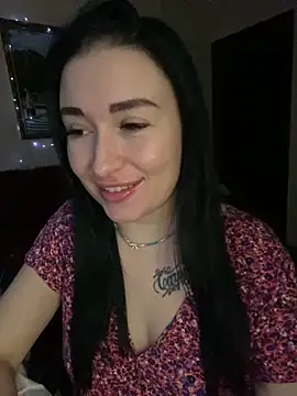 Roxana Bell online show from December 24, 9:55 pm