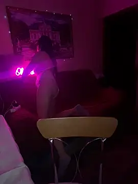 Roxana Bell online show from January 12, 5:33 pm