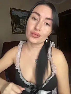 Roxana Bell online show from February 28, 2:40 pm