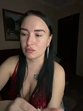 Snapshot of Roxana_Bell chatting on April 10, 5:39 pm Roxana Bell online show from April 10, 5:39 pm
