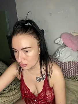 Snapshot of Roxana_Bell chatting on April 27, 6:39 pm Roxana Bell online show from April 27, 6:39 pm