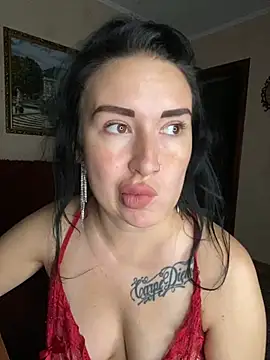 Roxana Bell online show from June 26, 5:39 pm