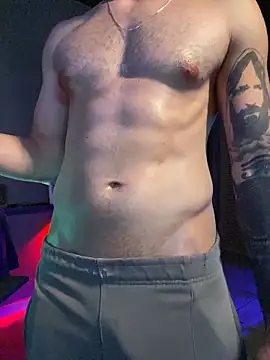 Snapshot of MachineDien chatting on October 31, 12:44 am MachineDien online show from October 31, 12:44 am